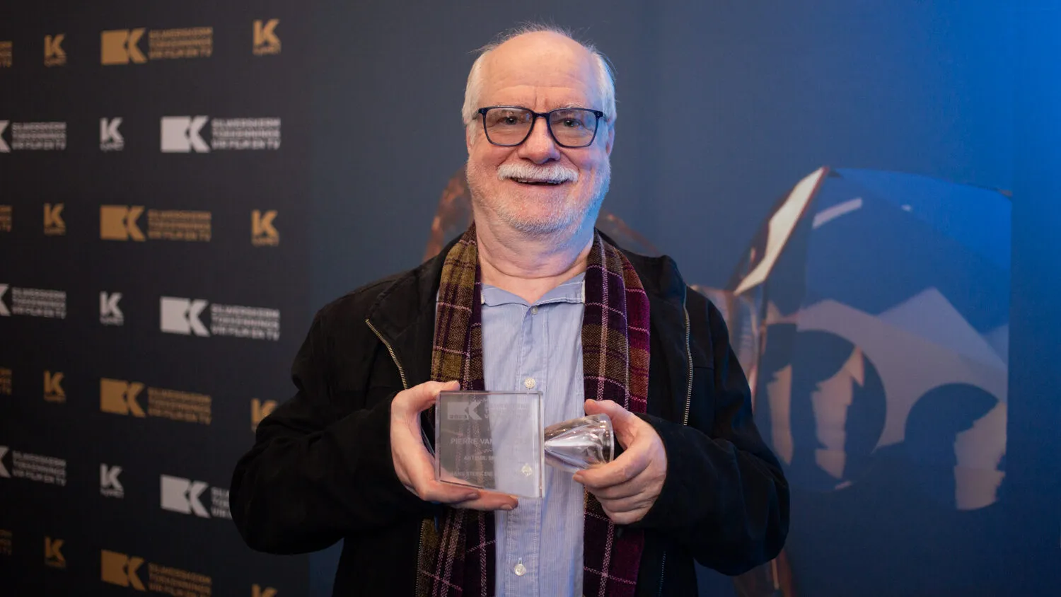 Pierre van Pletzen Hans steek die rubicon oor.