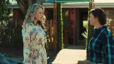 ‘Appels en tee’: Diaan Lawrenson en Tinarie van Wyk Loots lei nuwe Afrikaanse&nbsp;dramareeks 